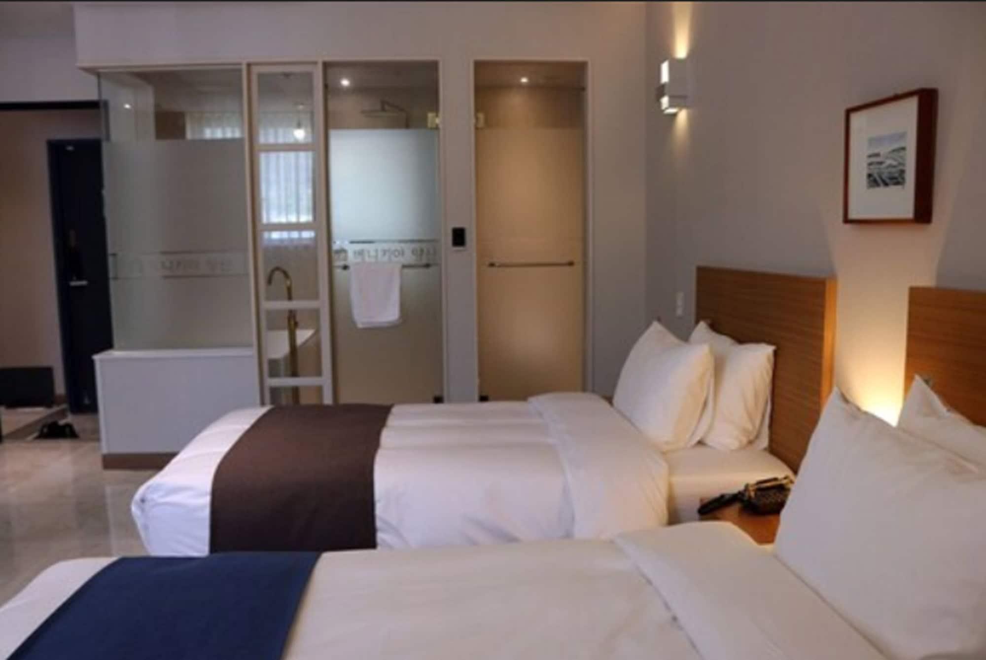 Benikea Hotel Yangsan Экстерьер фото