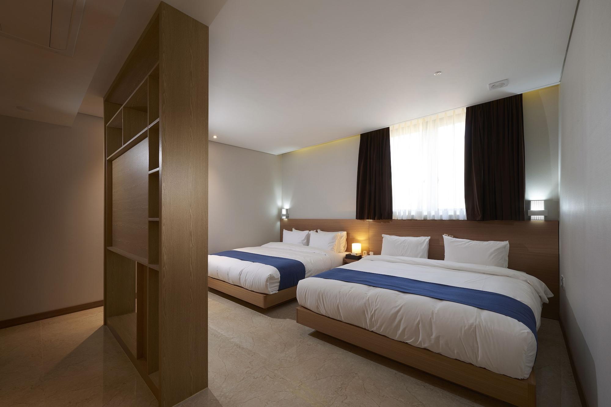Benikea Hotel Yangsan Экстерьер фото