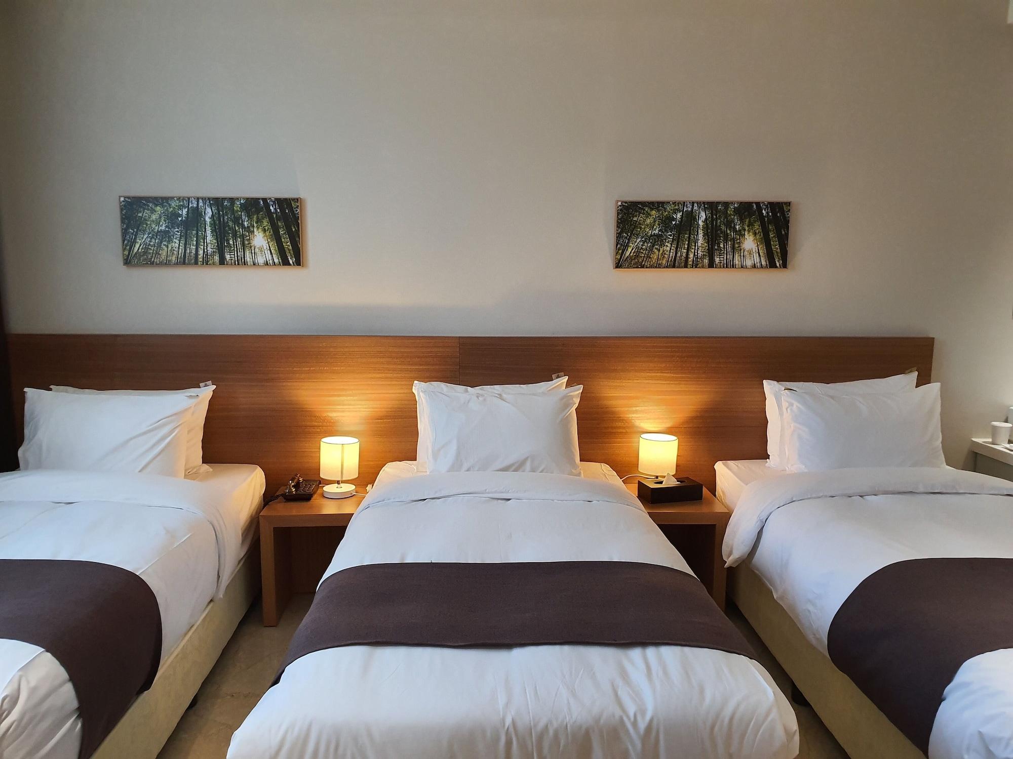 Benikea Hotel Yangsan Экстерьер фото