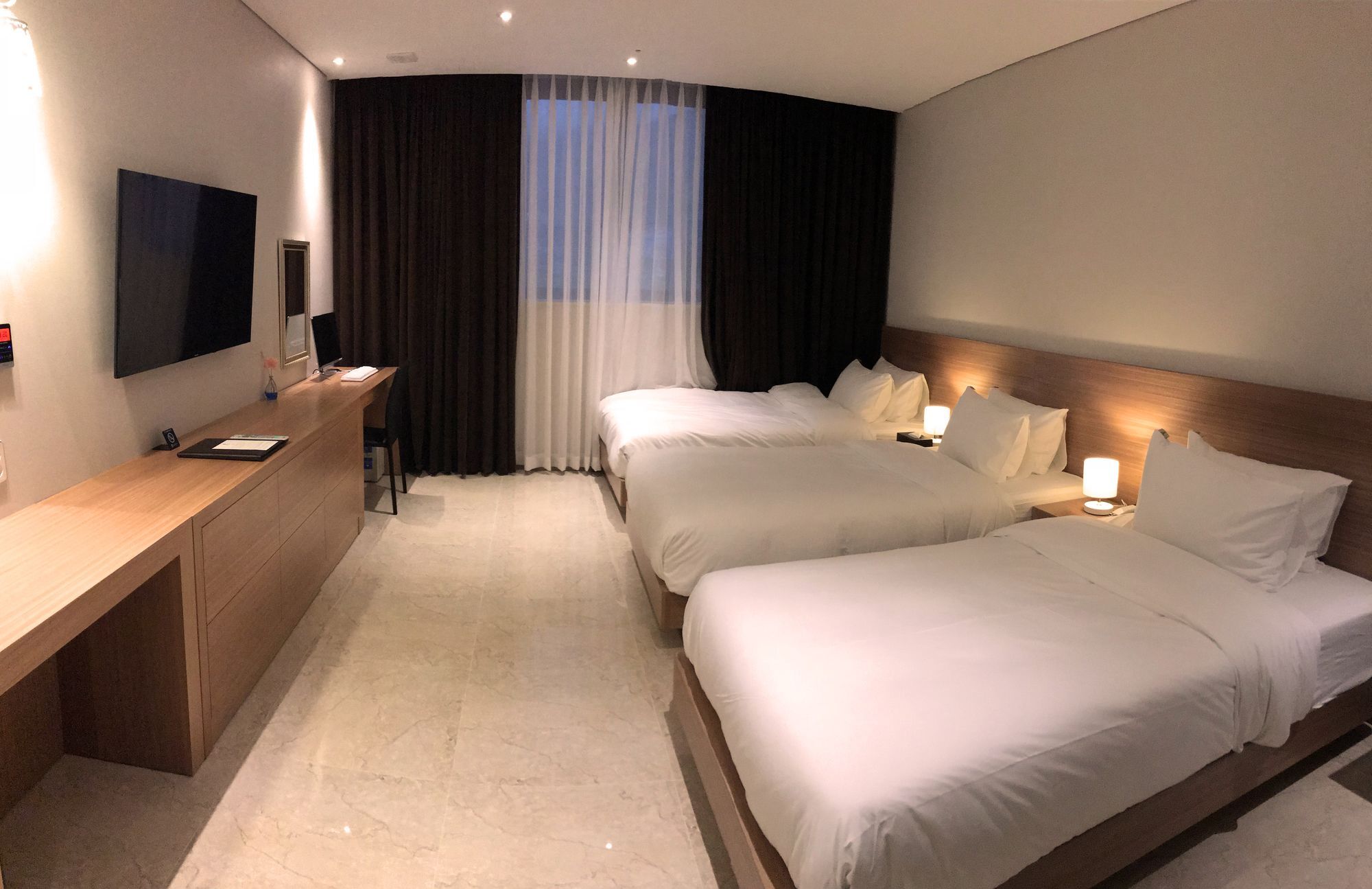 Benikea Hotel Yangsan Экстерьер фото