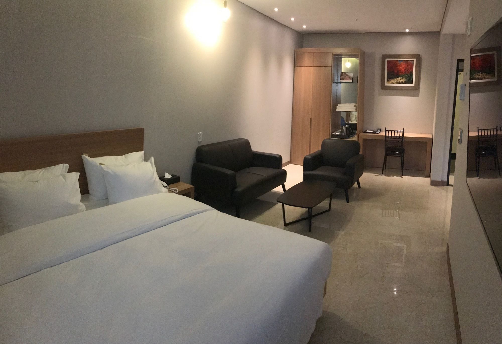 Benikea Hotel Yangsan Экстерьер фото