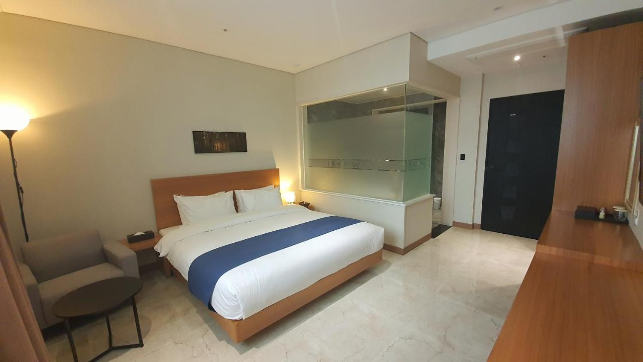 Benikea Hotel Yangsan Экстерьер фото